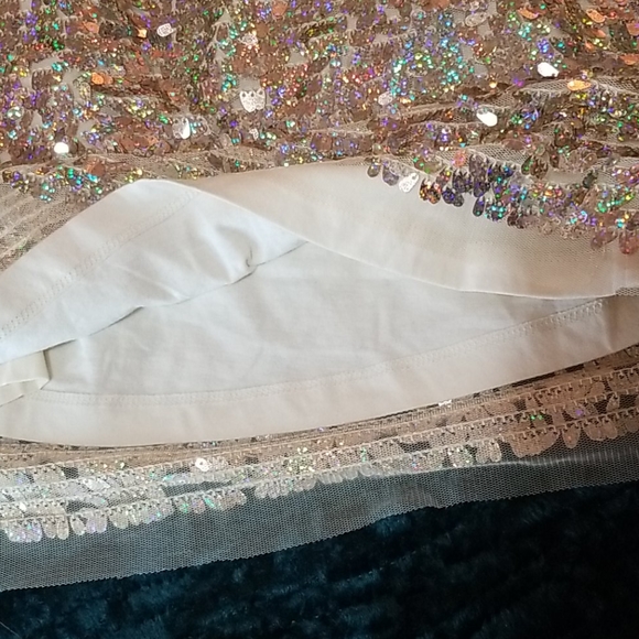 Nwt Crewcuts iridescent sequin skirt - Picture 3 of 5